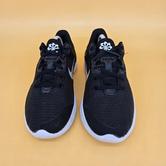 Nike Flex Experience RN 11 NN Women's Running Shoes Size 8 - Picture 2 of 8